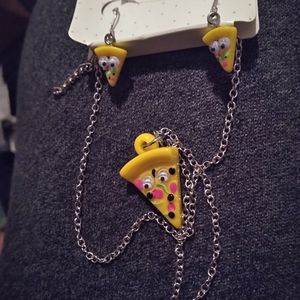 Googly-eyed pizza slice necklace and earrings